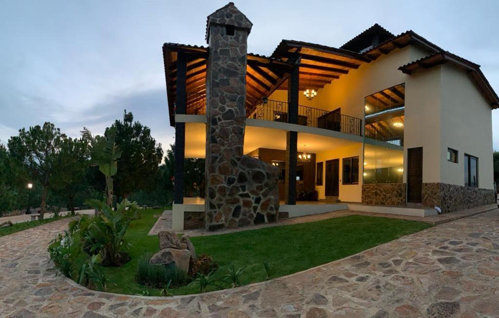 Cabana No. 5 Puerta Del Bosque Mazamitla. 外观 照片